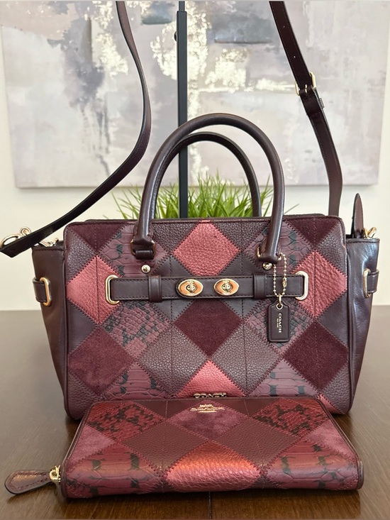 Handbags - Coach Blake 25 Carryall w/ Matching Wallet in Metallic Patchwork
